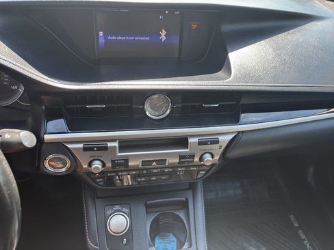 Used 2016 Lexus ES 350 w/ Accessory Package 2 FWD image 19