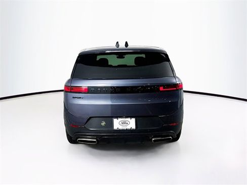 Used 2024 Land Rover Range Rover Sport SE image 31