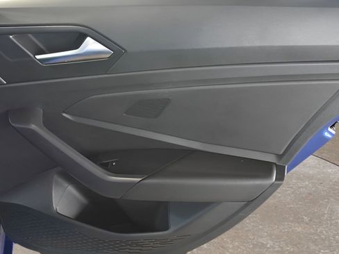 Used 2024 Volkswagen Jetta SE image 28