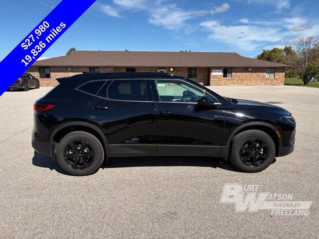 Used 2024 Chevrolet Blazer LT w/ Convenience Package AWD/4WD image 9