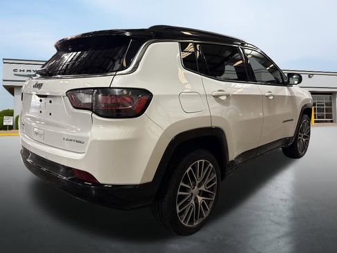 Used 2023 Jeep Compass Limited w/ Elite Group image 5