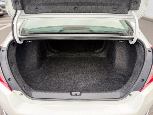Used 2019 Honda Civic Touring image 24