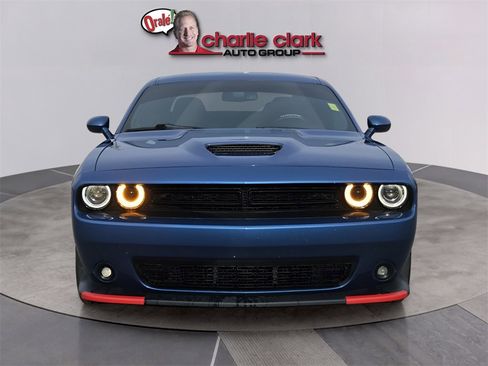 Used 2022 Dodge Challenger GT image 9