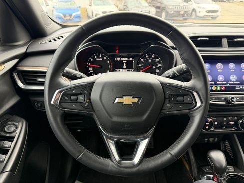 Used 2023 Chevrolet TrailBlazer ACTIV w/ Convenience Package image 12