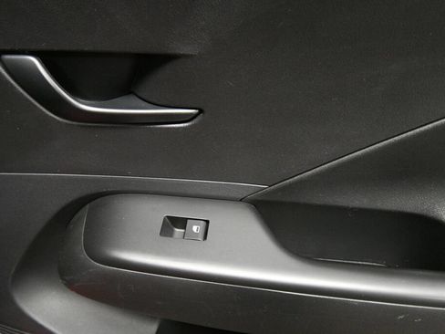 Used 2025 Hyundai Kona SEL FWD image 24