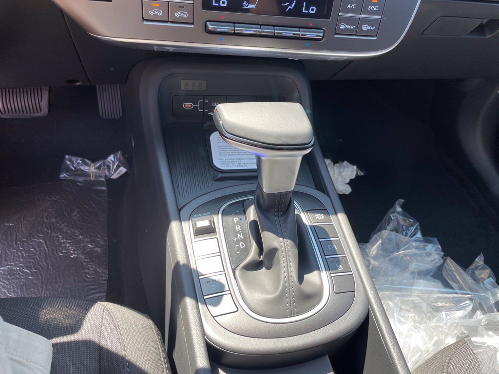 New 2027 Hyundai Kona SEL Sport AWD/4WD image 15