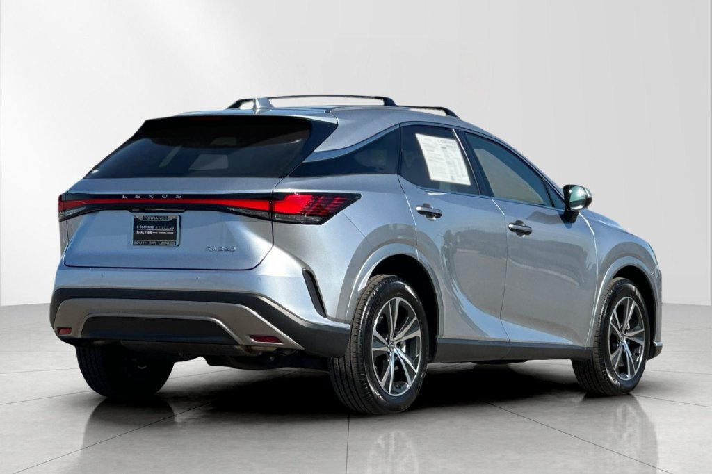Certified 2025 Lexus RX 350 FWD w/ Accessory Package image 6