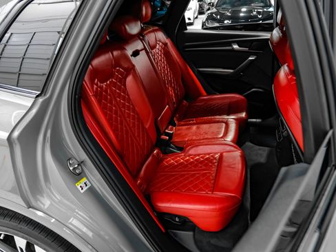 Used 2019 Audi SQ5 Prestige w/ Prestige Package AWD/4WD image 48