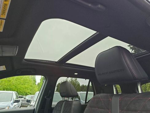 New 2026 Honda Pilot Black Edition image 24