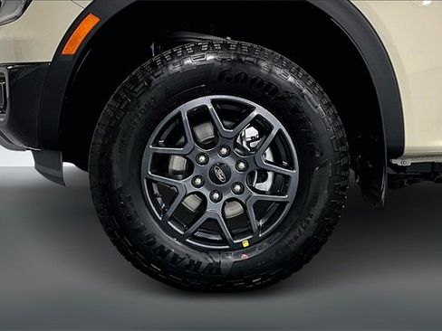 New 2025 Ford Ranger XLT w/ Equipment Group 301A High image 12