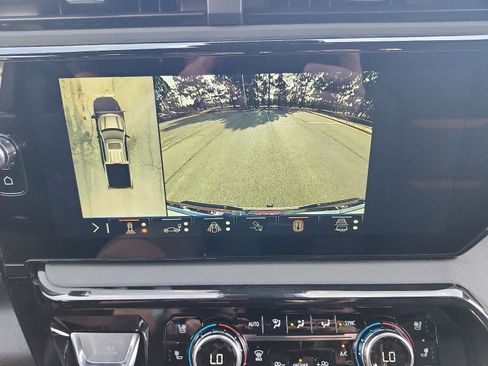 New 2026 GMC Sierra 1500 AT4 w/ AT4 Premium Package image 16