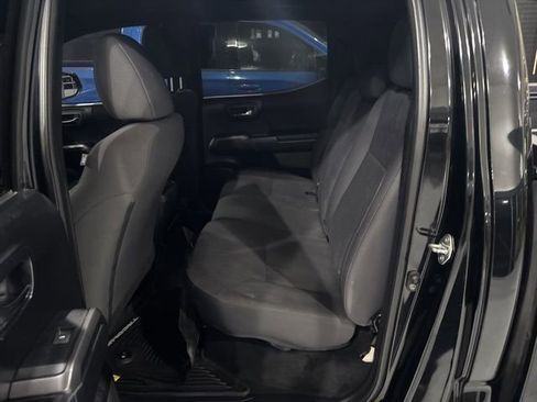 Used 2019 Toyota Tacoma TRD Off-Road w/ Technology Package image 26