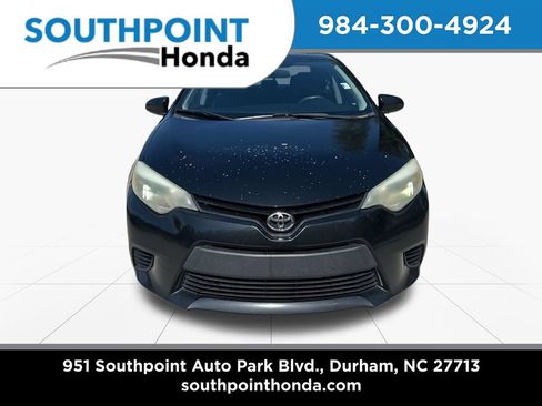 Used 2015 Toyota Corolla L FWD image 2