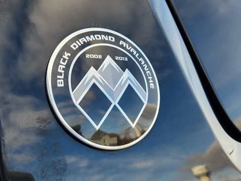 Used 2013 Chevrolet Avalanche LTZ image 10