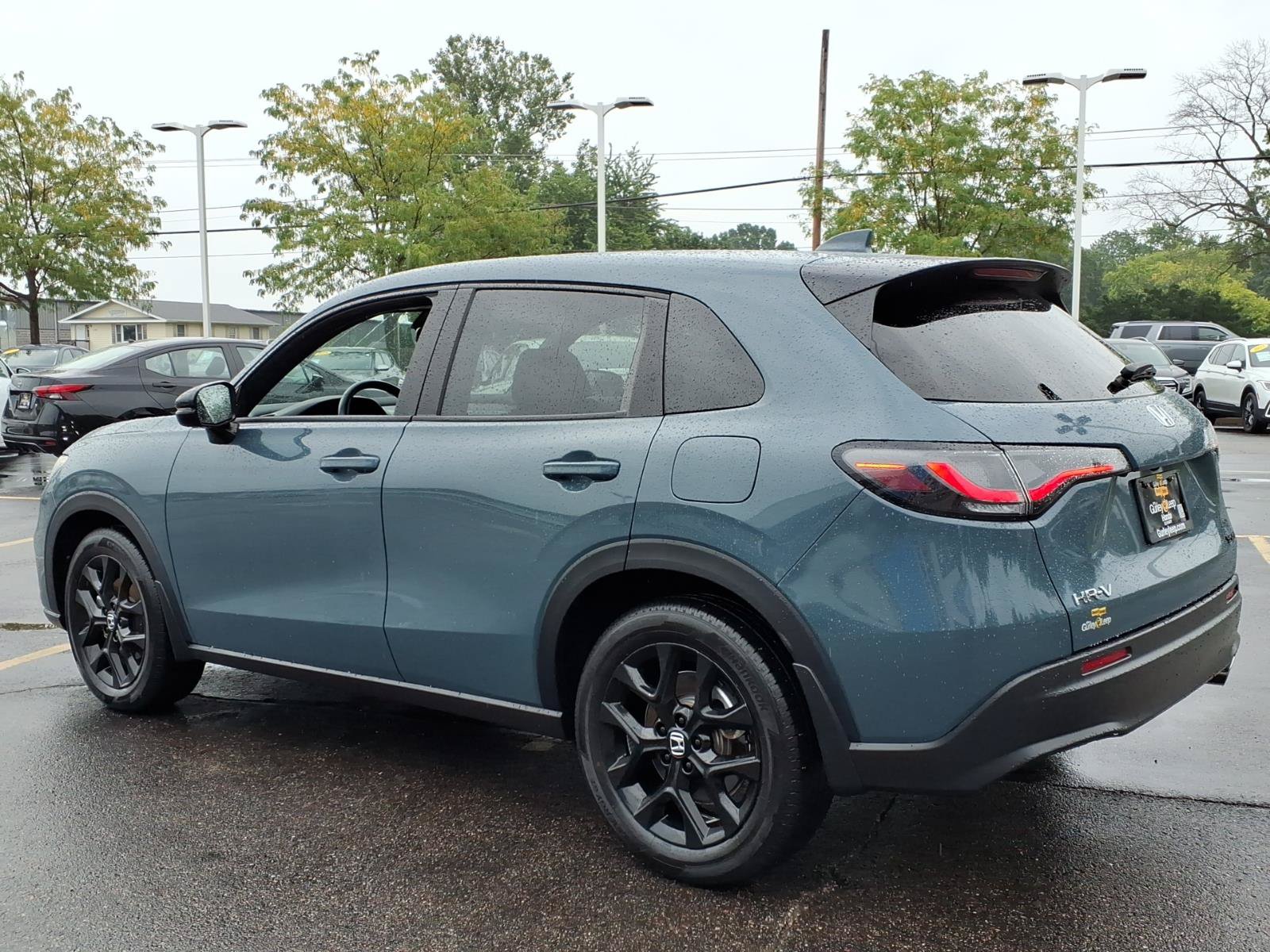 Certified 2025 Honda HR-V Sport image 8