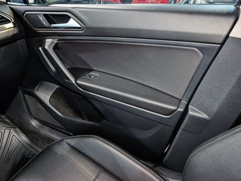 Used 2020 Volkswagen Tiguan S AWD/4WD image 37