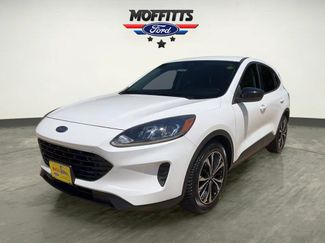 Used 2021 Ford Escape SE w/ SE Sport Appearance Package FWD video 1