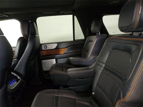 Used 2023 Lincoln Navigator L Black Label image 13