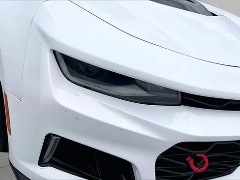 Used 2017 Chevrolet Camaro ZL1 RWD image 28