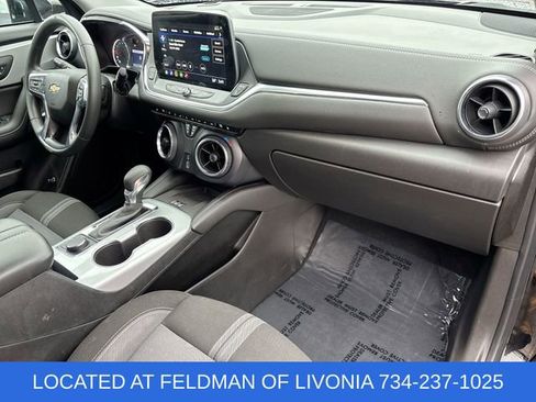 Certified 2024 Chevrolet Blazer LT w/ Convenience Package FWD image 27