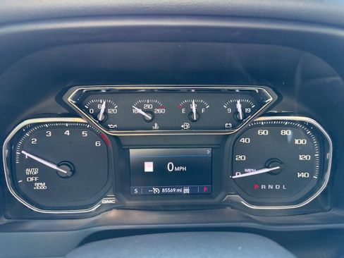 Used 2019 GMC Sierra 1500 SLT w/ SLT Premium Plus Package image 6