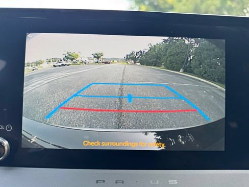 Used 2023 Toyota Prius Prime FWD image 24