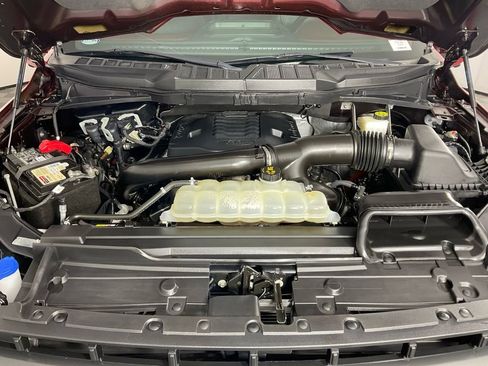 Used 2022 Ford F150 Lariat w/ Equipment Group 502A High image 10