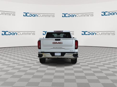 Used 2024 GMC Sierra 1500 SLT image 7