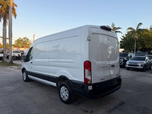 Used 2018 Ford Transit 250 148 Medium Roof w/ Interior Upgrade Package image 3