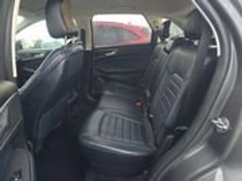 Used 2023 Ford Edge SEL w/ Convenience Package image 4