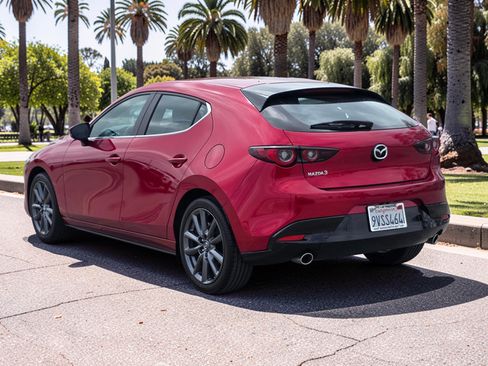 Used 2026 MAZDA MAZDA3 s FWD image 6
