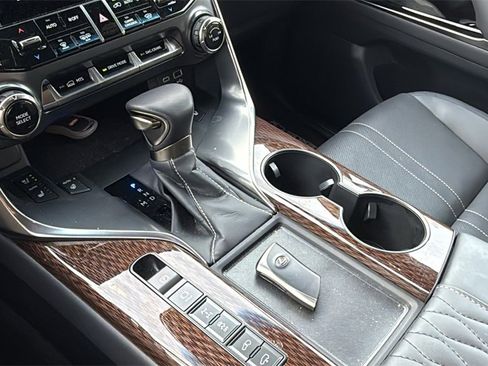 Used 2024 Lexus LX 600 4WD w/ Ultra Luxury Package image 8