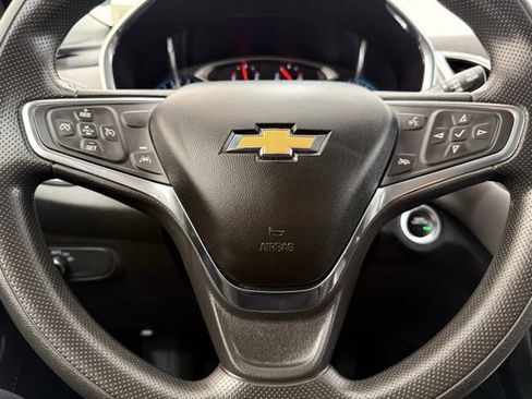 Used 2020 Chevrolet Equinox LT image 39