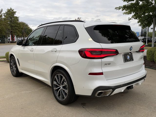 Used 2023 BMW X5 xDrive40i w/ Executive Package AWD/4WD image 3