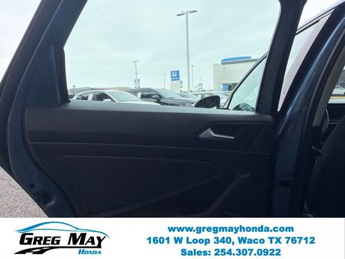 Used 2021 Volkswagen Jetta S FWD image 23