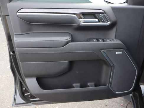 Certified 2023 Chevrolet Silverado 1500 LTZ w/ Technology Package image 16