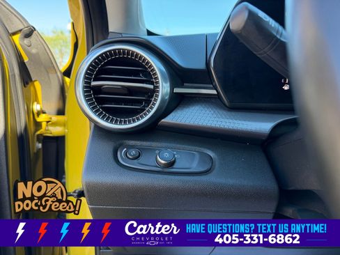 Used 2024 Chevrolet Trax ACTIV w/ Sunroof Package FWD image 23