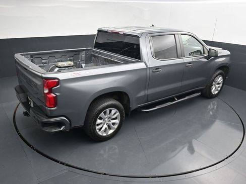 Used 2021 Chevrolet Silverado 1500 Custom AWD/4WD image 16