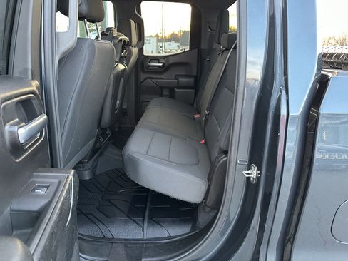 Used 2020 Chevrolet Silverado 1500 Custom Trail Boss w/ Custom Convenience Package image 9