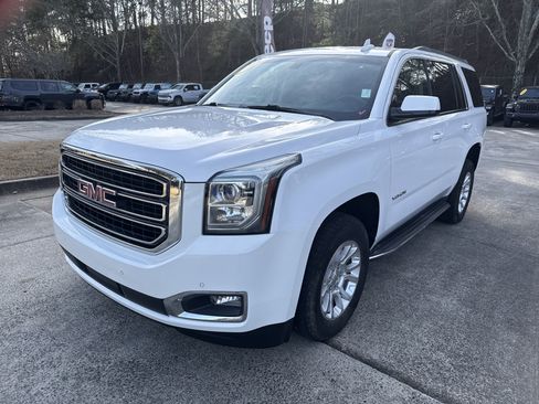 Used 2015 GMC Yukon SLE image 3