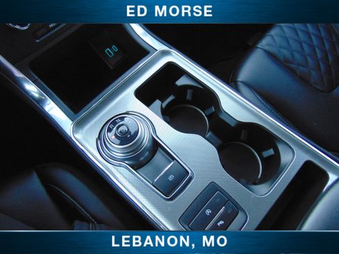 Certified 2024 Ford Edge Titanium image 25