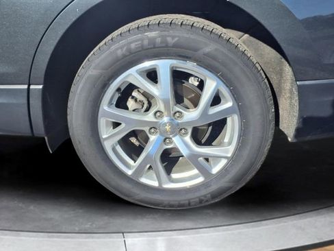 Certified 2020 Chevrolet Equinox LT AWD/4WD image 17