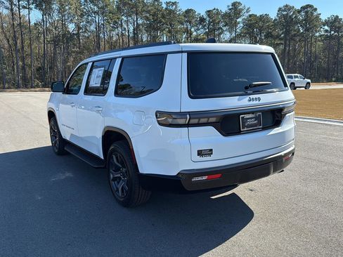 New 2026 Jeep Grand Wagoneer Limited AWD/4WD image 6