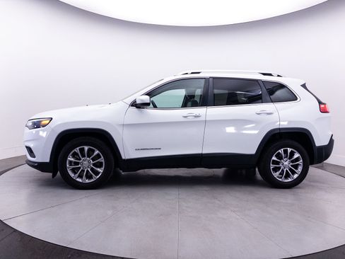Used 2019 Jeep Cherokee Latitude Plus FWD image 38