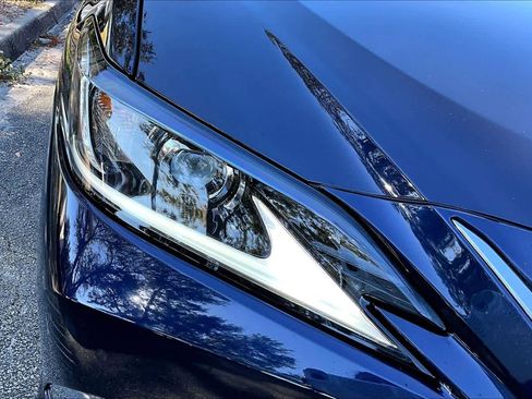 Used 2022 Lexus ES 350 w/ Premium Package image 27