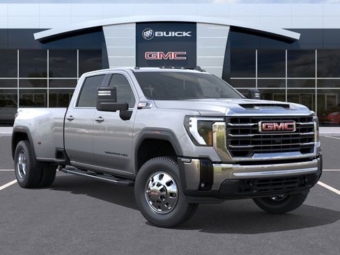 New 2026 GMC Sierra 3500 SLE w/ Preferred Package AWD/4WD image 7