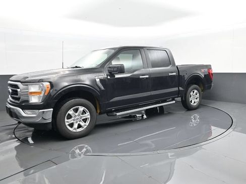 Used 2022 Ford F150 XLT w/ XTR Package AWD/4WD image 2