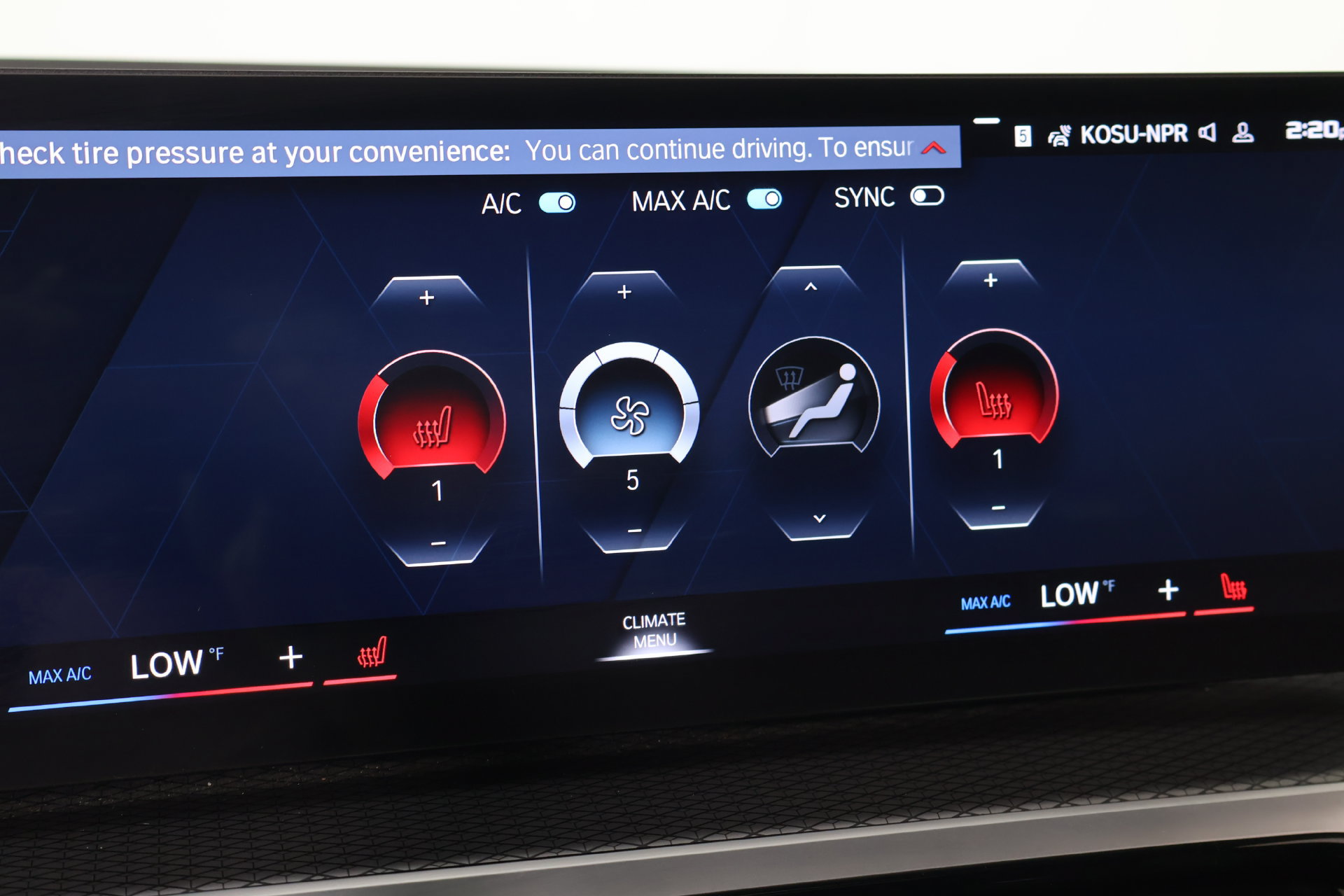 Used 2023 BMW M2 w/ Lighting Package RWD image 7