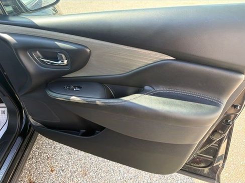 Used 2018 Nissan Murano Platinum AWD/4WD image 14