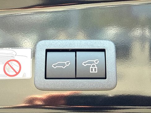 New 2026 Toyota Corolla Cross XLE image 12